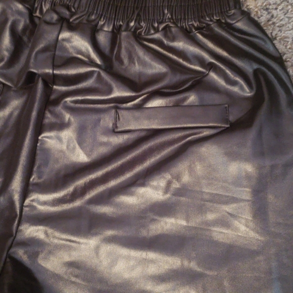 Black joggers - Picture 5 of 5